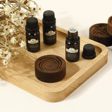 Diffuseur en noyer en spirale, accessoire d'aromathérapie moderne pour bien-être à la maison.