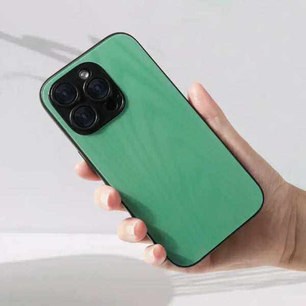 Green MagSafe magnetic case for iPhone 16, offering robust protection and wireless charging compatibility.