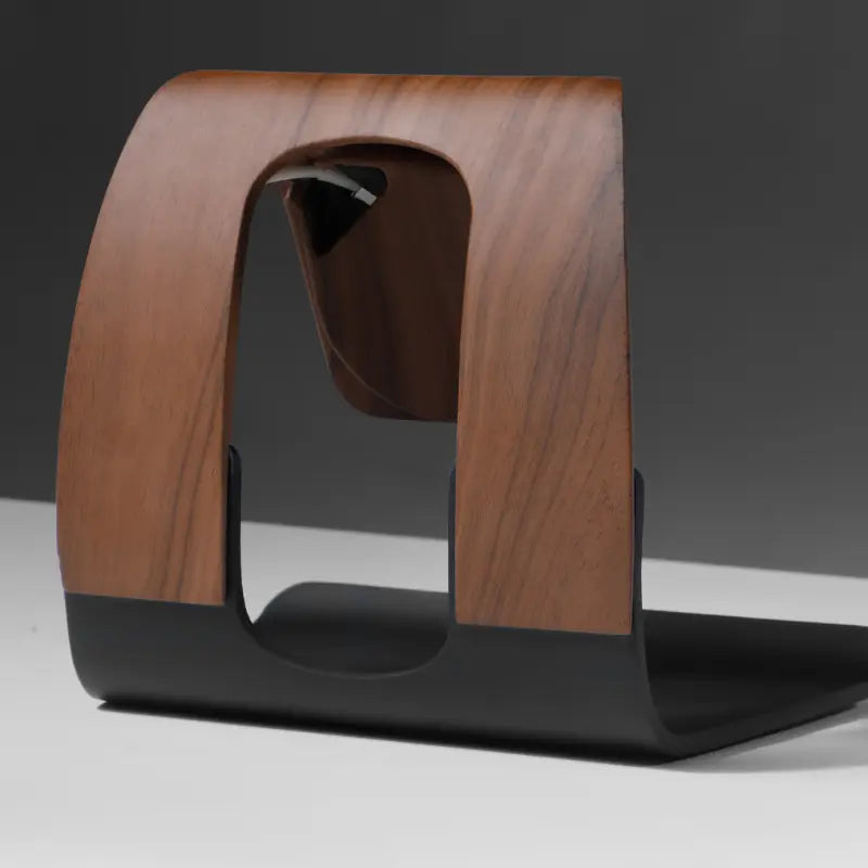 Support Cascade 2023 MagSafe phone charging station in dark wood with sleek design by Station de charge.