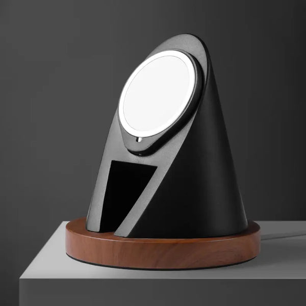 Black and wooden Tipi charger stand by Station de charge, designed for MagSafe compatibility.