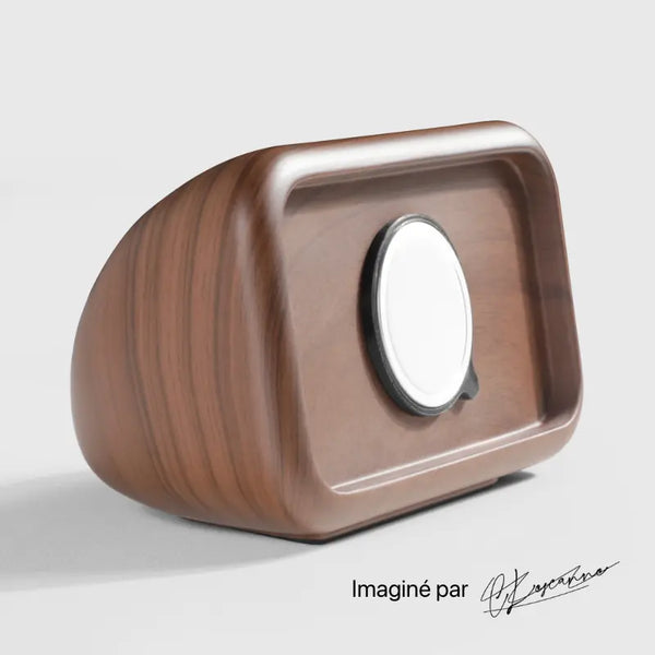 Retro wooden alarm clock by Station de charge, featuring a minimalist design and round face.