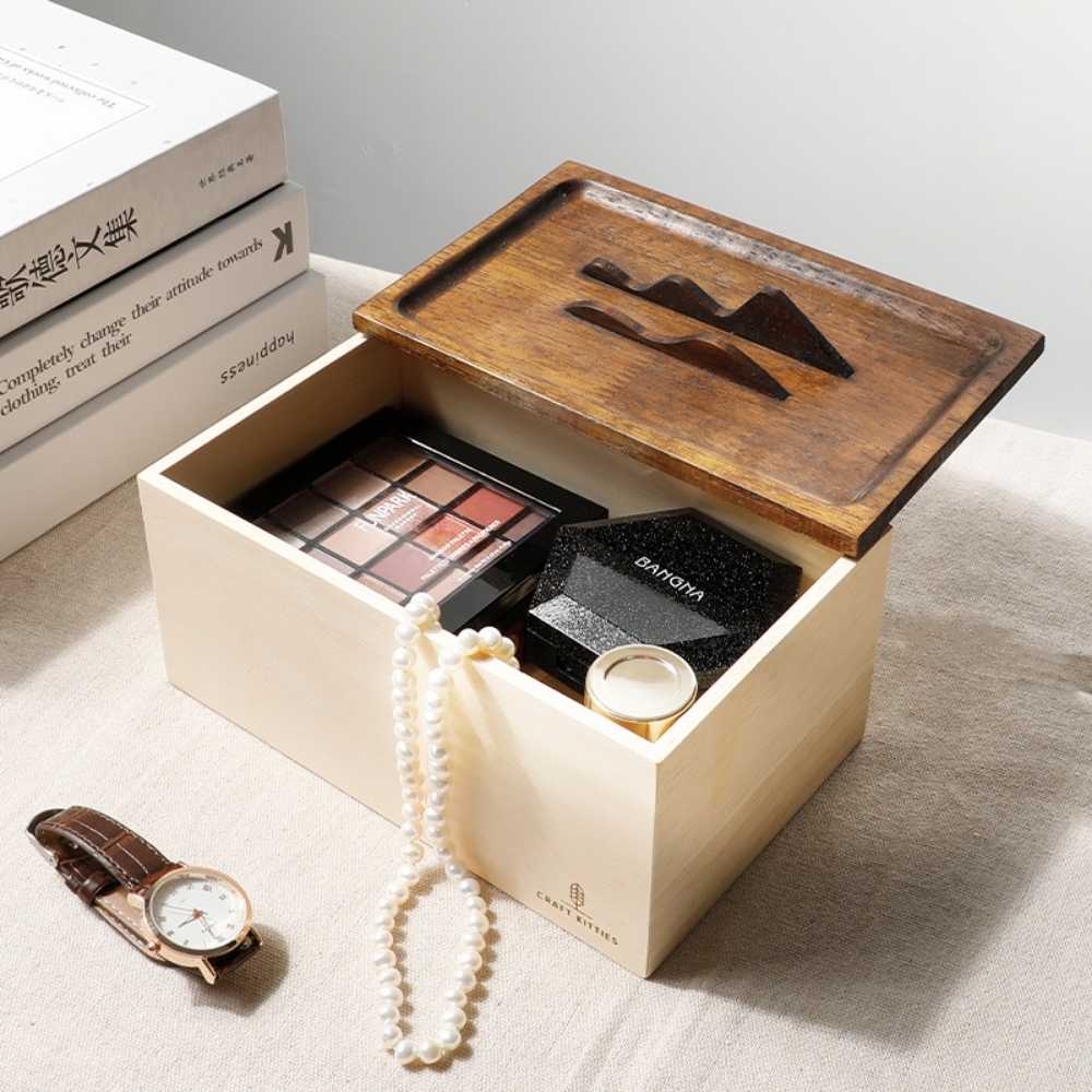 Boîte à mouchoirs en bois massif de chêne noir avec couvercle, design élégant de la marque Chêne rouge.