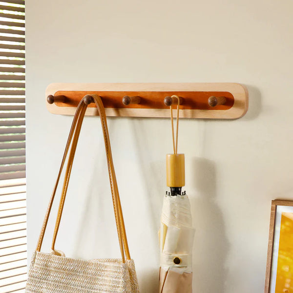Les Cinq Crochets en Bois - Chêne Rouge et Noyer